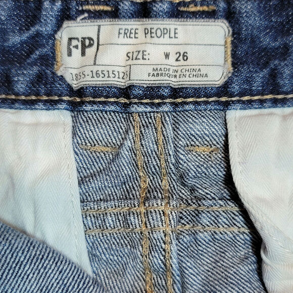 Free People Denim Short High Rise Lace Trim Blue Medium Wash Cotton Summer 26 - Picture 6 of 8